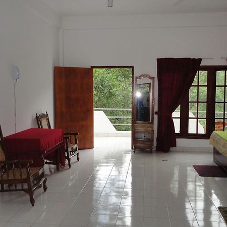 White Elephant Hotel Maskeliya 部屋 写真